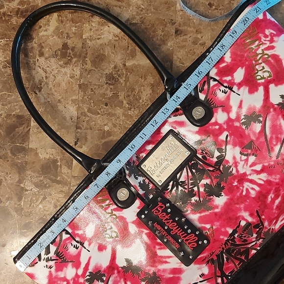 Betseyville by Betsey Johnson tote, GUC - Picture 5 of 7